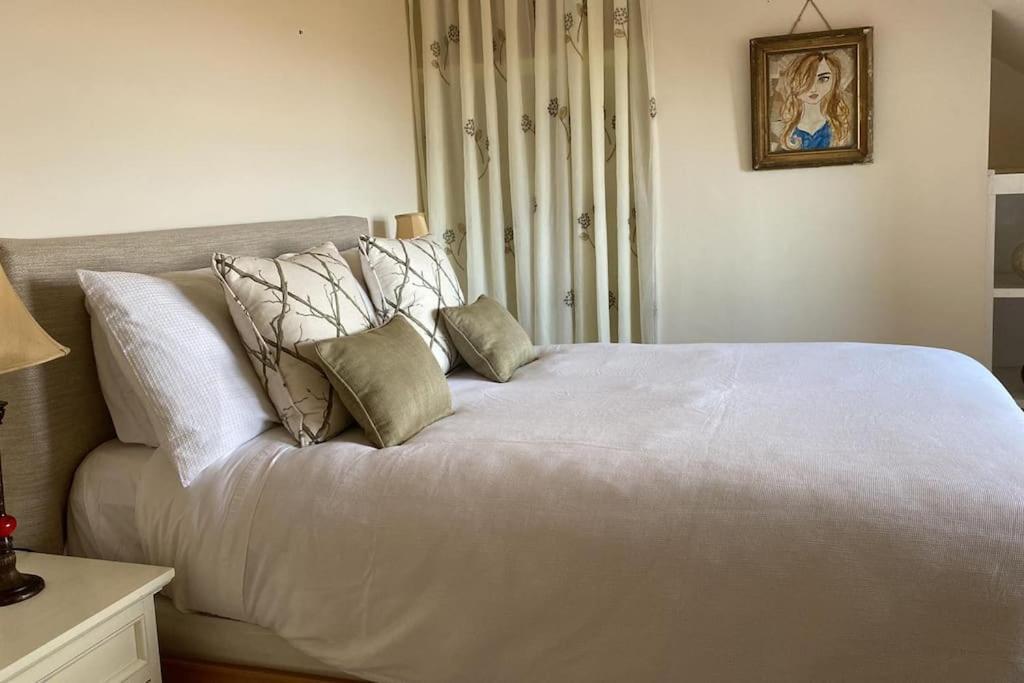 Drop Anchor House, Spacious 3 Bedroom Apartment, Fabulous Sea Views Cleggan Exterior foto